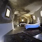 Coco Cave Zajazd 2*