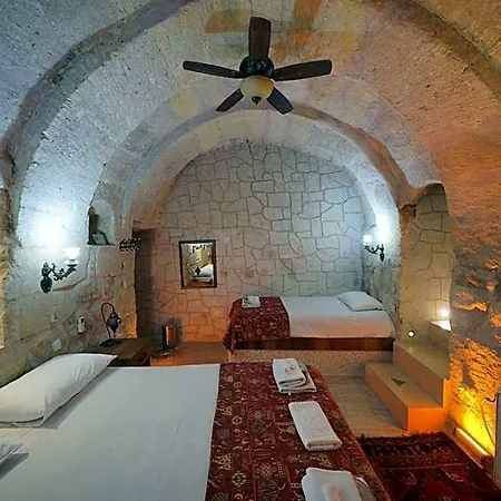 Coco Cave Inn 2*