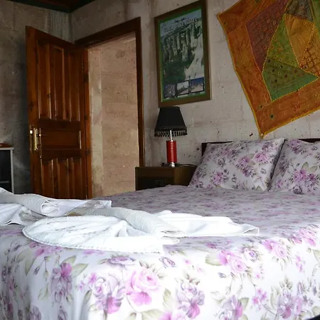 Coco Cave Мініготель 2*